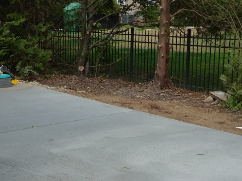 Backyard concrete patio in Spring Hill TN